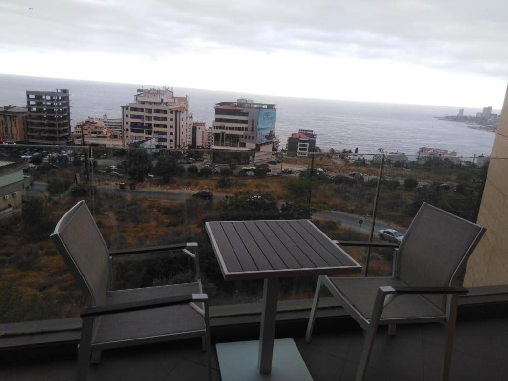 Sunrise Hotel Джуния Стая снимка
