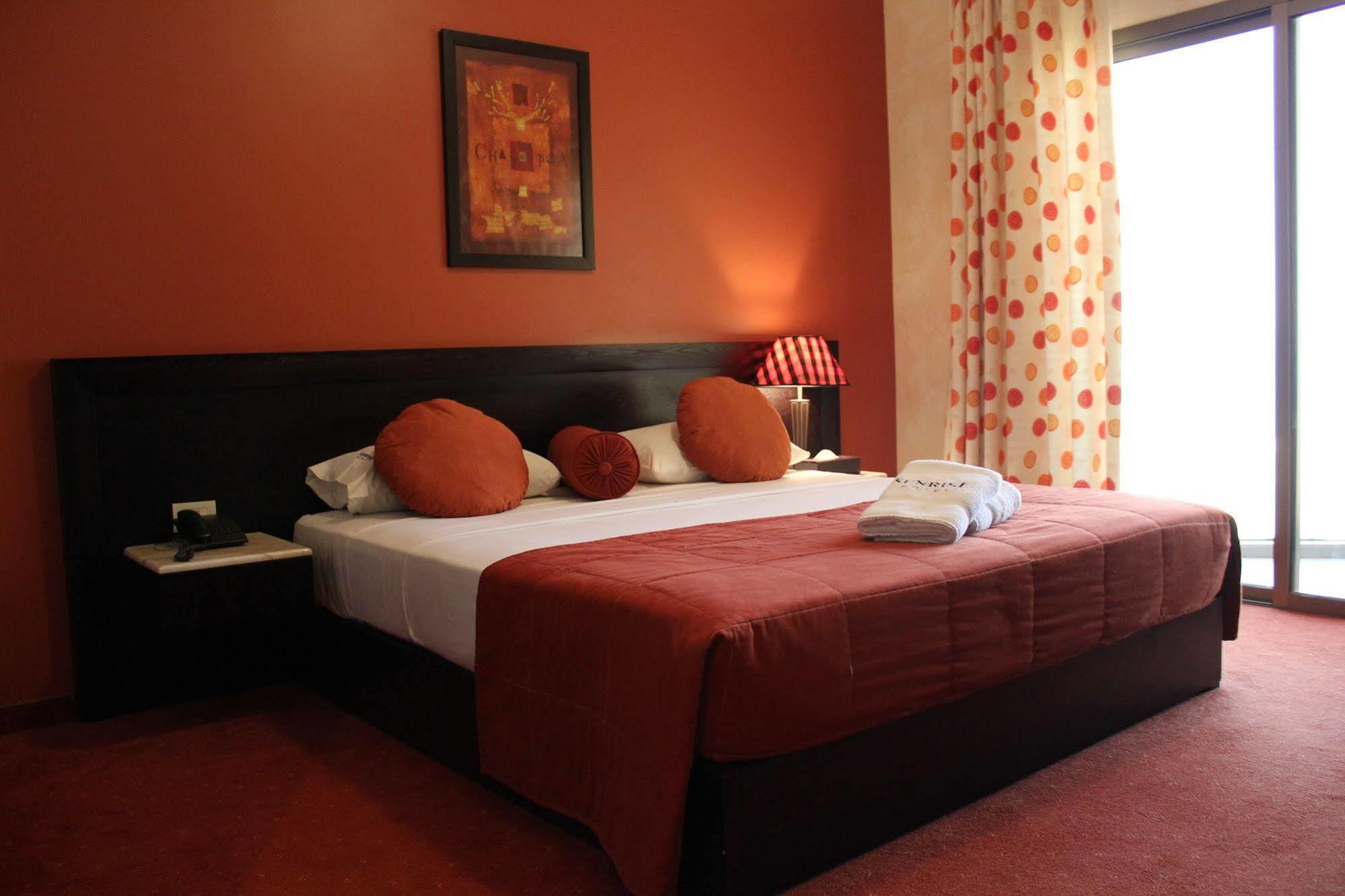 Sunrise Hotel Джуния Екстериор снимка
