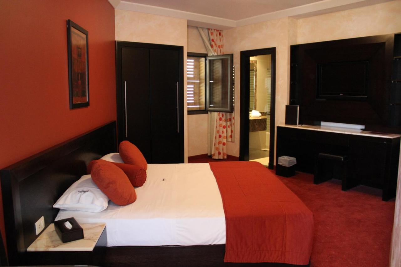 Sunrise Hotel Джуния Екстериор снимка