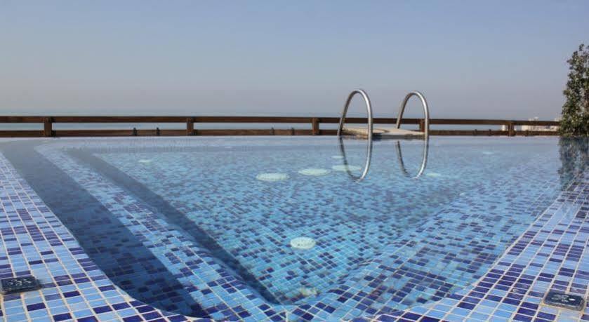 Sunrise Hotel Джуния Екстериор снимка