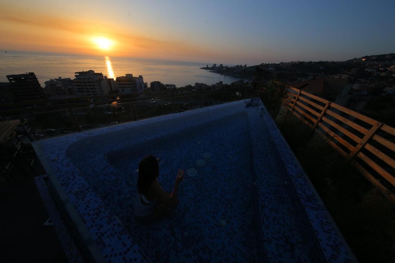 Sunrise Hotel Джуния Екстериор снимка